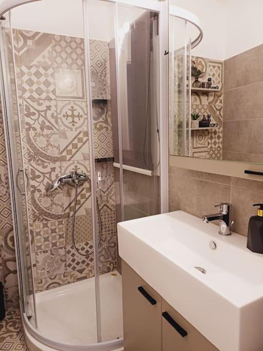 فيلا The Minty Door Boutique House ناوسا المظهر الخارجي الصورة